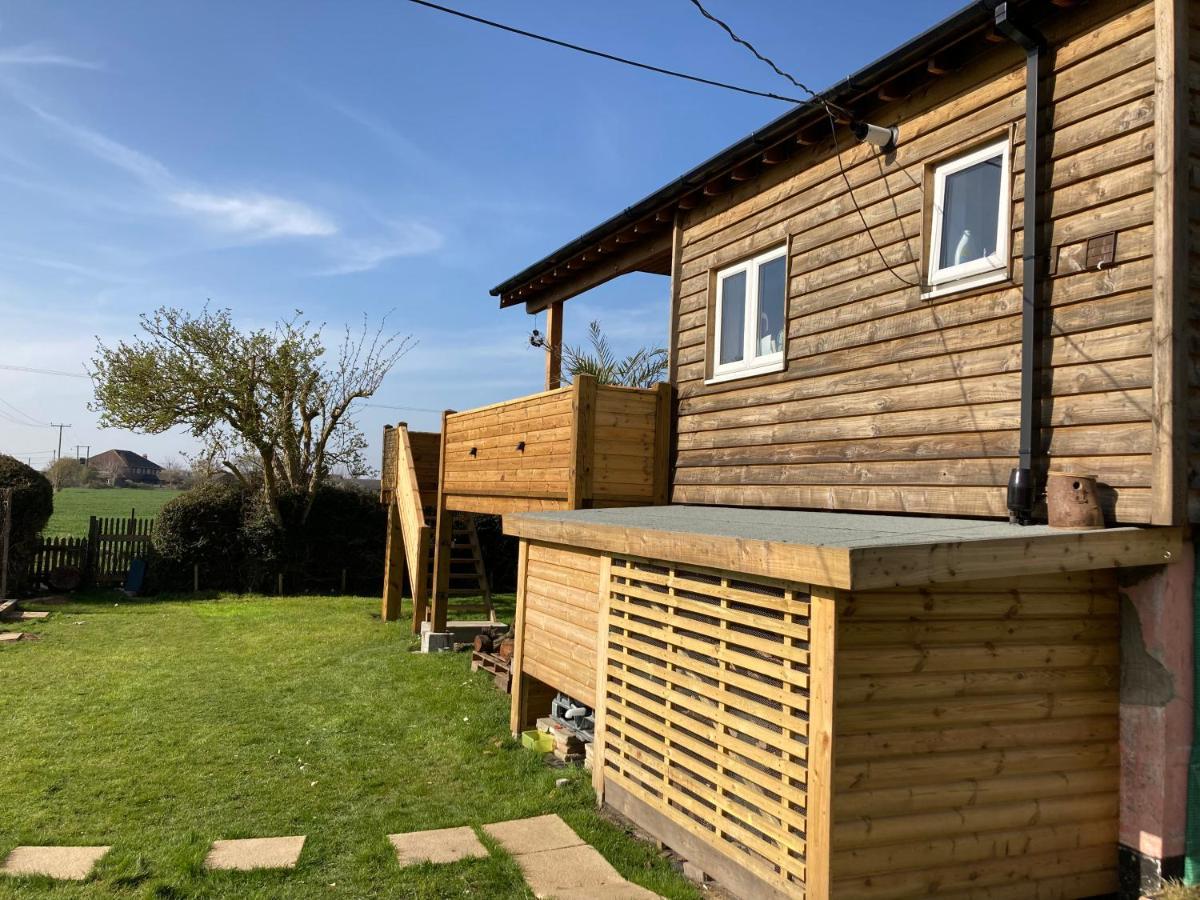 Highfields Lodge Dymchurch Exteriör bild